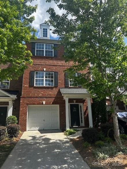1295 Amber Ridge Rd NW, Concord, NC 28027