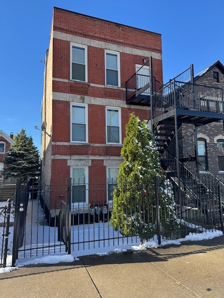 1630 S Washtenaw Ave Unit M, Chicago, IL 60608