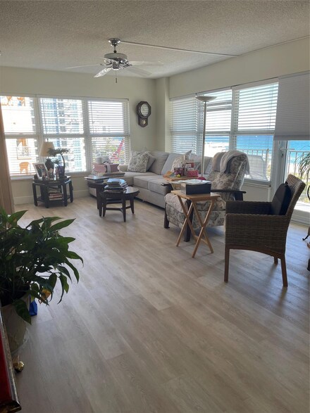 405 N Ocean Blvd Unit 801, Pompano Beach, FL 33062