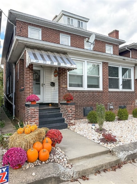 1327 4th Ave, Ford City, PA 16226