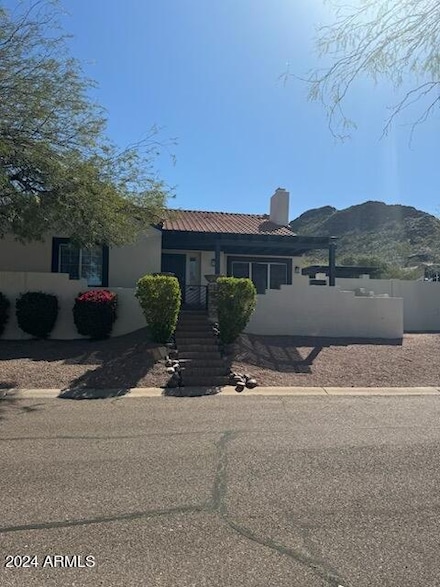 1427 E Mission Ln, Phoenix, AZ 85020