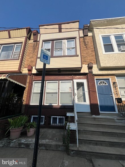 3220 N Etting St, Philadelphia, PA 19129