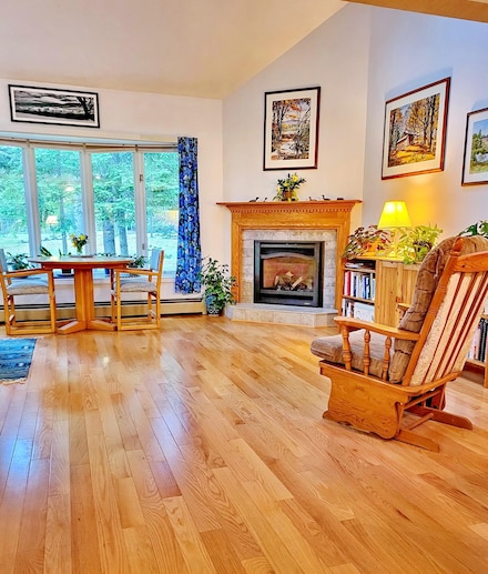 101 Longfellow Dr, Bethlehem, NH 03574