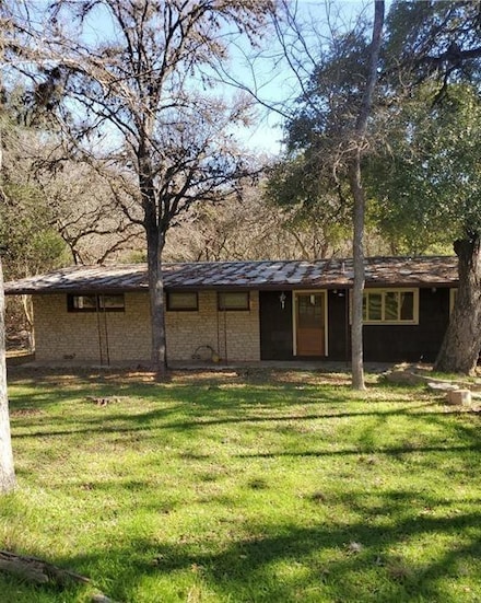 207 Canyon Rd, San Marcos, TX 78666