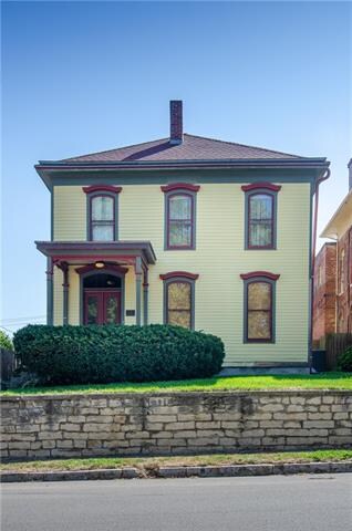 109 N 15th St, Saint Joseph, MO 64501