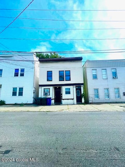 150 Main St, Cohoes, NY 12047