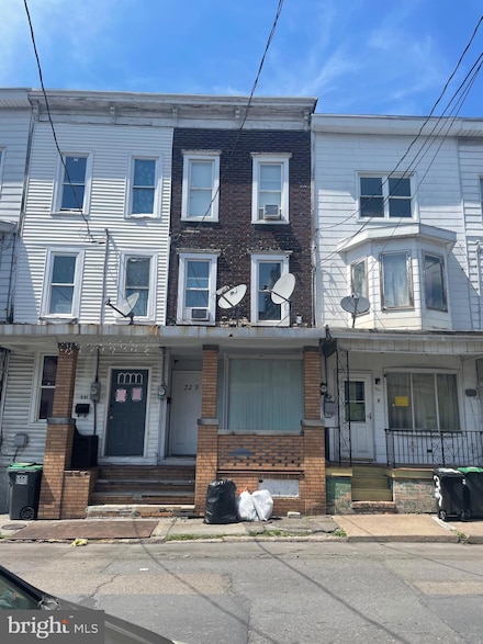 329 W Pine St, Mahanoy City, PA 17948