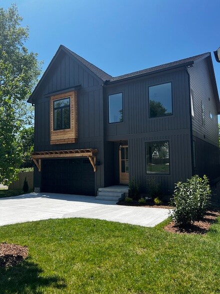 6301 Edsel Dr, Nashville, TN 37209
