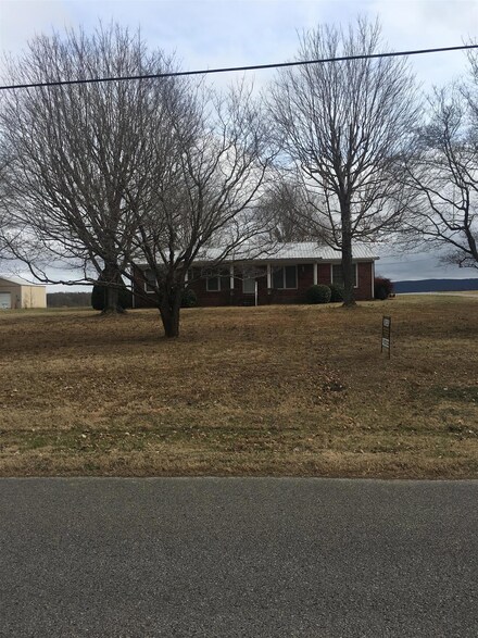 287 Azalea Dr, Rock Island, TN 38581