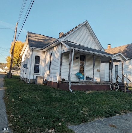 116 E 9th St, Rushville, IN 46173