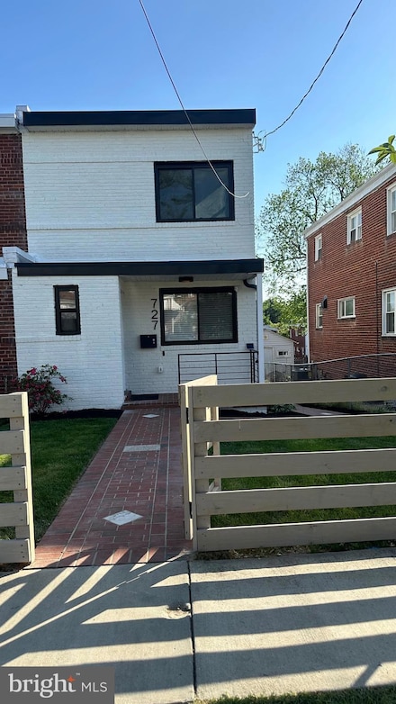 727 Oglethorpe St NE, Washington, DC 20011