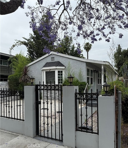 237 E 57th St, Long Beach, CA 90805