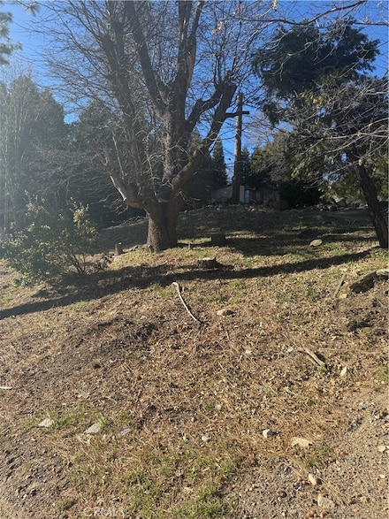 26600 California 18, Rimforest, CA 92378