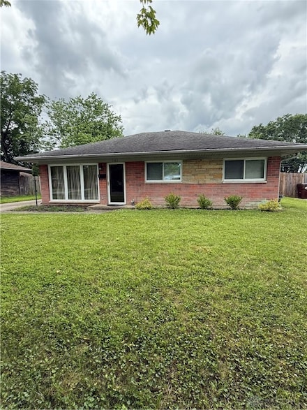 3863 Glaser Dr, Dayton, OH 45429
