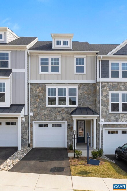 1286 Laconia Ln, Charlottesville, VA 22911