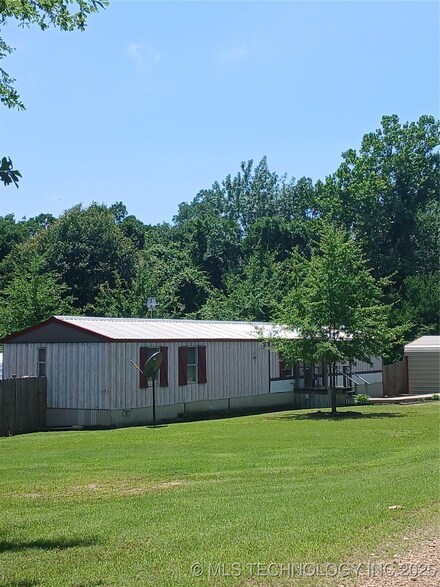 459114 E 1115 Dr, Sallisaw, OK 74955