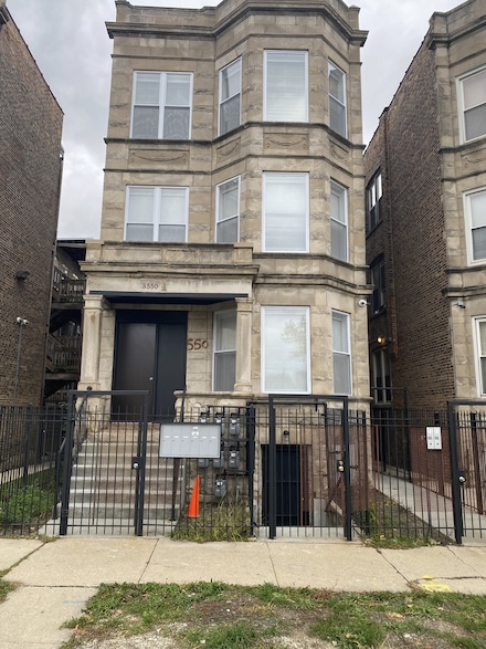 3550 W 13th Place Unit 1A, Chicago, IL 60623