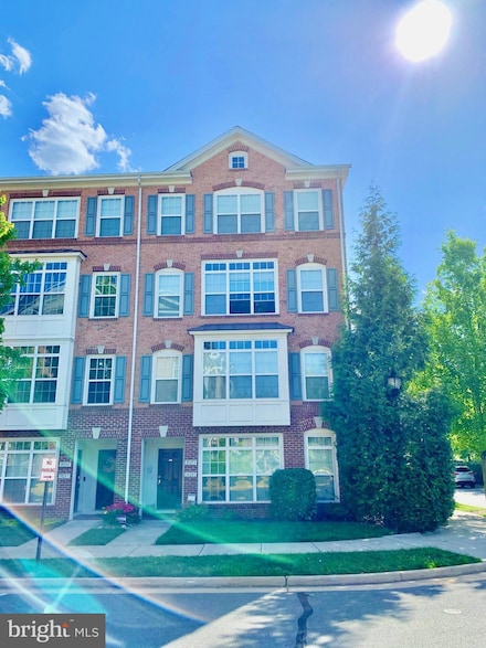 19251 Harlow Square, Leesburg, VA 20176