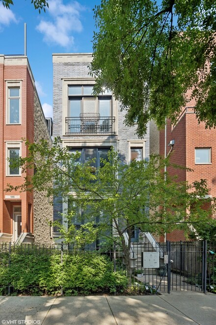1051 N Hermitage Ave Unit 3, Chicago, IL 60622