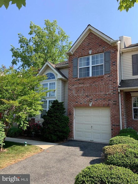 115 Williamsburg Way, Lansdale, PA 19446