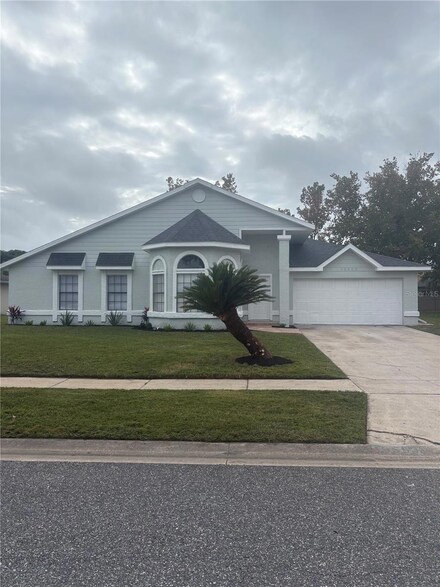 13563 Texas Woods Cir, Orlando, FL 32824