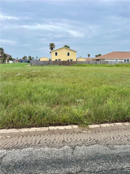 15621 Palmira Ave, Corpus Christi, TX 78418