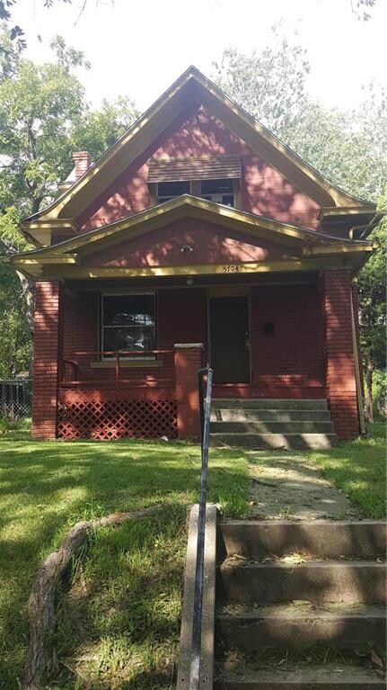 5704 Virginia Ave, Kansas City, MO 64110