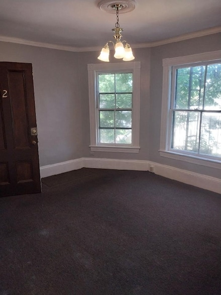 19 Manchester St Unit 2, Nashua, NH 03064