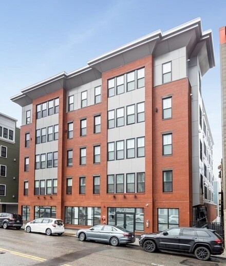 45 L St Unit 21, Boston, MA 02127