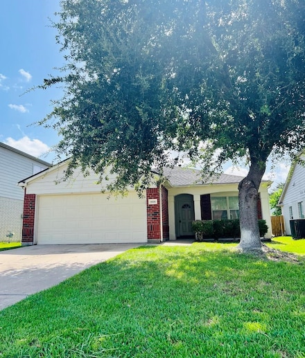 15034 Sugar Sands Dr, Sugar Land, TX 77498