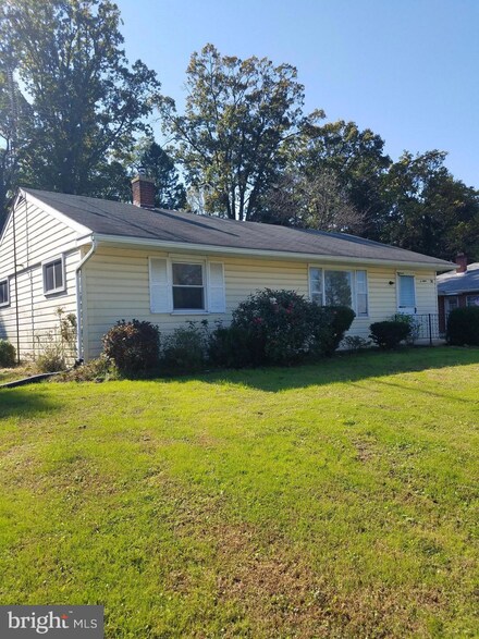 56 E Boehms Rd, Willow Street, PA 17584
