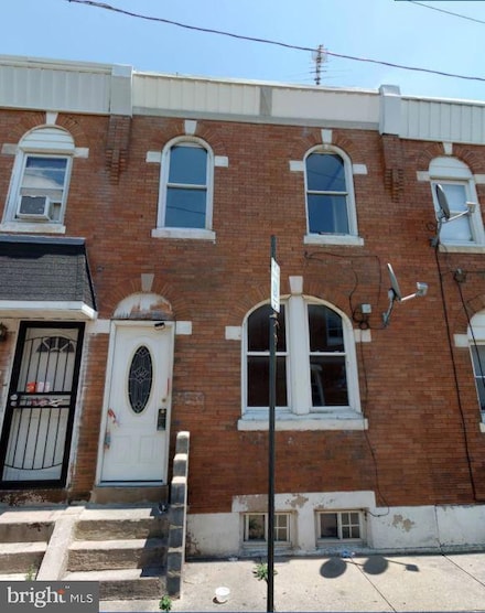 3251 Hurley St, Philadelphia, PA 19134