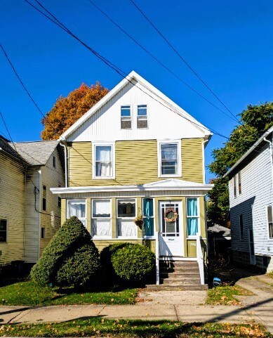 798 Market St, Meadville, PA 16335