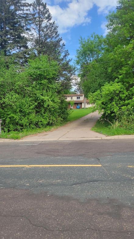 2300 Pagel Rd, Saint Paul, MN 55120