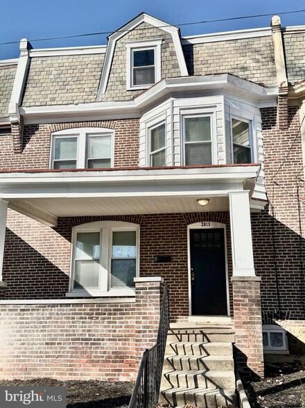2013 N Tatnall St, Wilmington, DE 19802