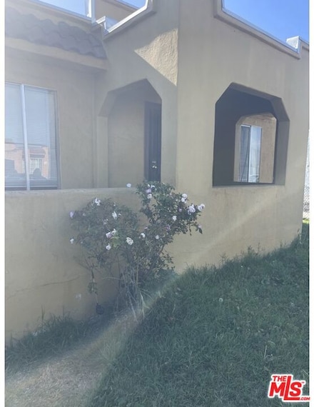 8471 Zamora Ave, Los Angeles, CA 90001