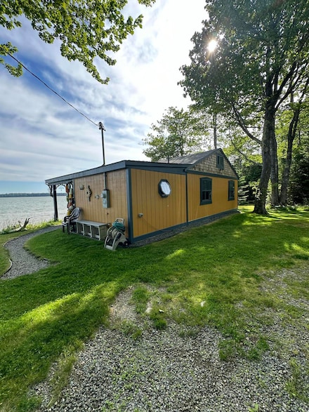 211 Rays Point Rd, Milbridge, ME 04658