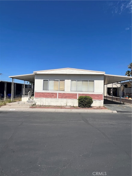 2692 Highland Ave Unit 126, Highland, CA 92346