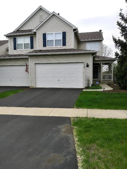 319 Fairmont Ct, Saint Charles, IL 60175