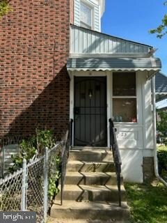 23 Jackson Ave, Darby, PA 19023