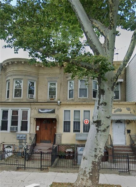 1767 70th St, Brooklyn, NY 11204