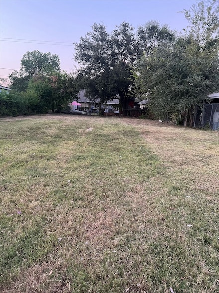 10513 Munn St, Houston, TX 77029
