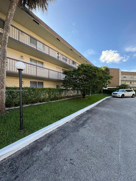 7480 NW 17th St Unit 103, Plantation, FL 33313