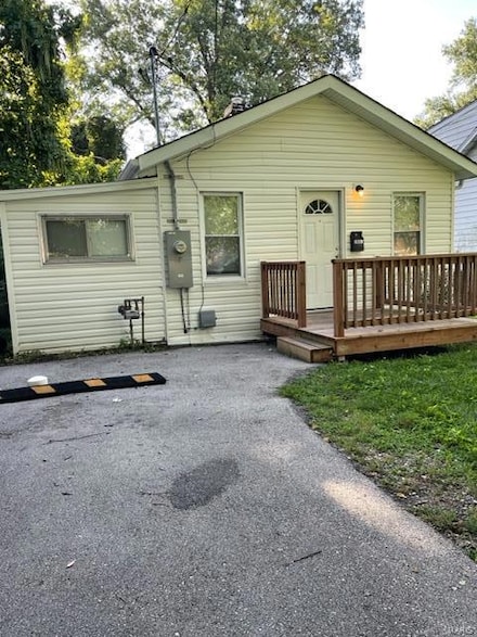 2802 Osgood Ave, Saint Louis, MO 63114