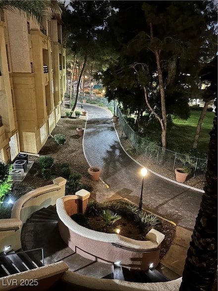 230 E Flamingo Rd Unit 202, Las Vegas, NV 89169