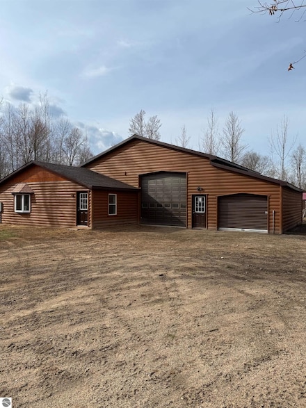 410 Norwegian Trail, Harrison, MI 48625