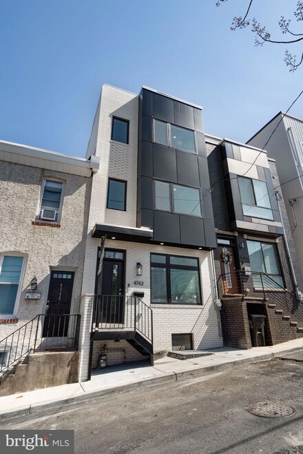 4743 Fowler St, Philadelphia, PA 19127