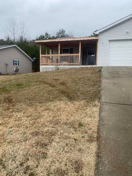 35 Hummingbird Ln, Dunlap, TN 37327