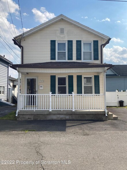 1213 Division St, Scranton, PA 18504