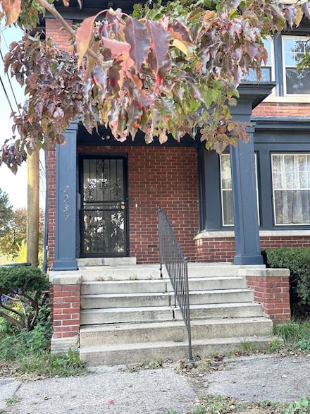 7939 Saint Paul St, Detroit, MI 48214